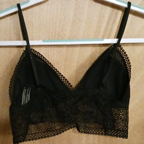 Victoria Secret bralette, Large, black - Picture 3 of 5
